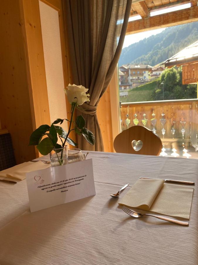 Garni Villa Elsa Pozza di Fassa Exterior foto